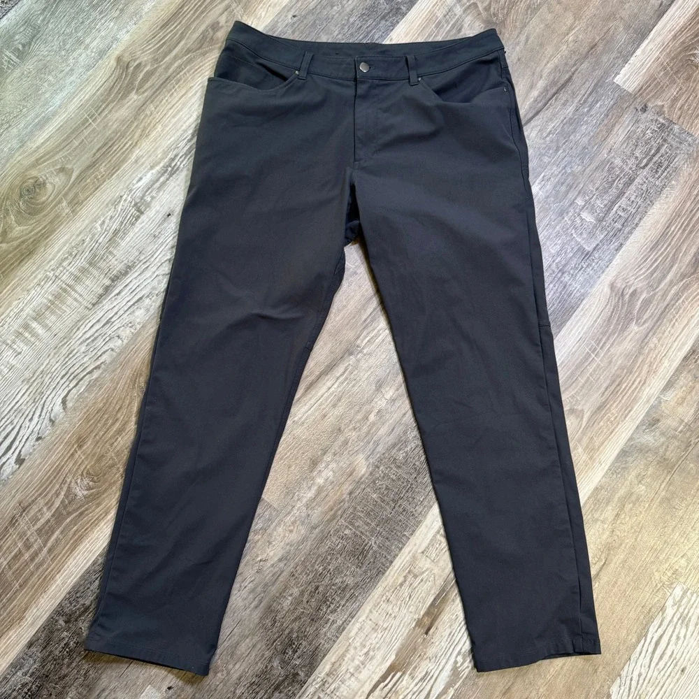 Lululemon ABC Pant Mens 36 Grey Obsidian Slim‎ Straight 5-Pocket Technical Pants